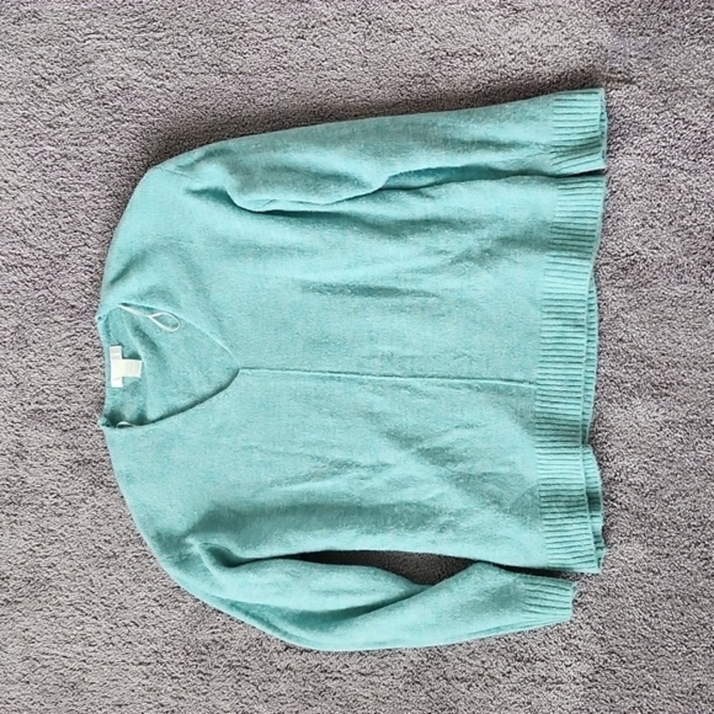 H&M V-neck Sweater‎